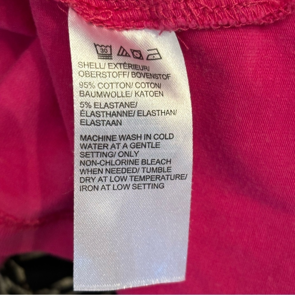 🛍️3/$30 Lord &  Taylor women’s fuchsia v-neck short-sleeved t-shirt size 1X‎ - Picture 5 of 7